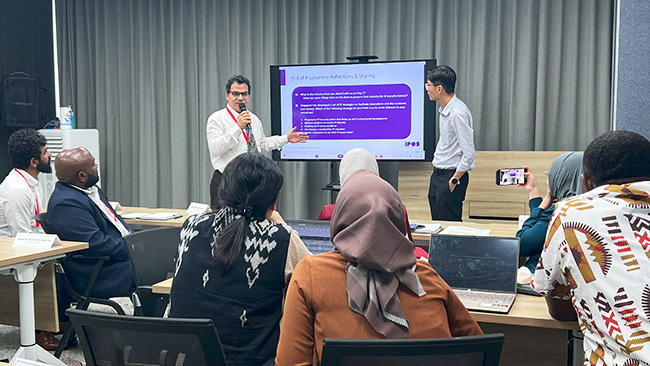 Dr Samir Zane Elabdeen Aly Ibrahim from Egypt, shared his closing reflections on behalf of his cohorts.