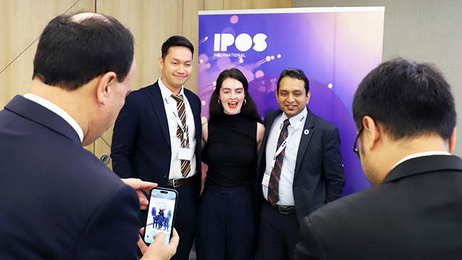 Participants forging valuable professional and personal connections, establishing foundations for continued regional cooperation in digital economy initiatives.