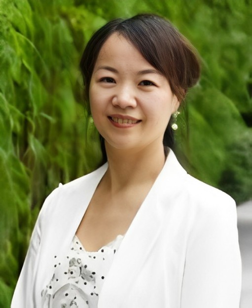 Dr Lu Liru